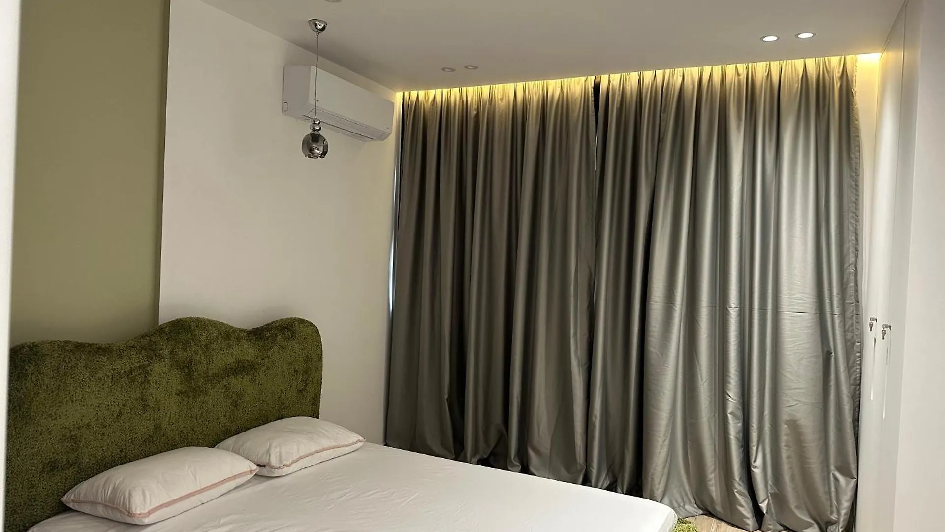 3A Apartments 3 Dıraç
